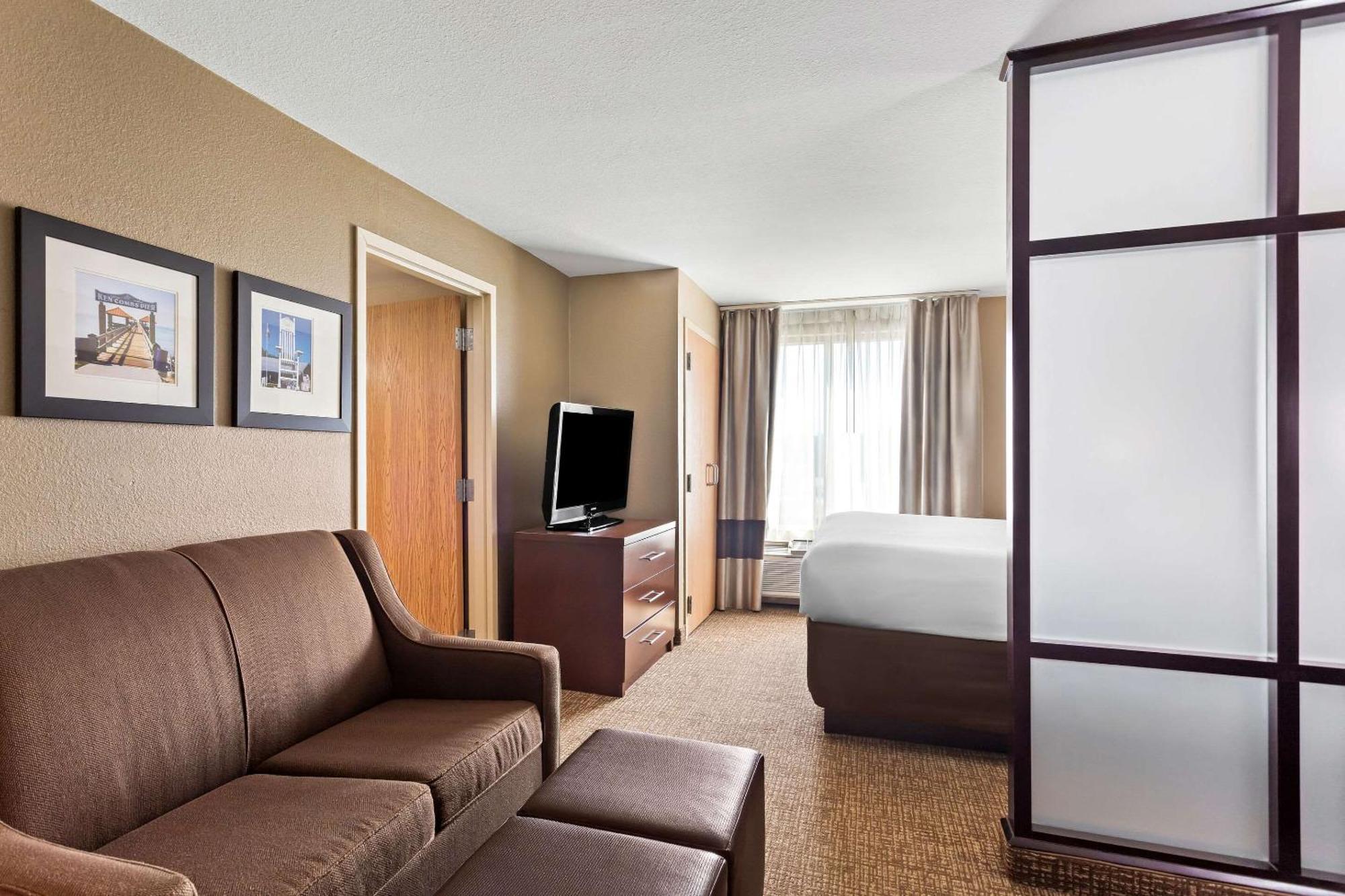 Comfort Suites Gulfport Kültér fotó