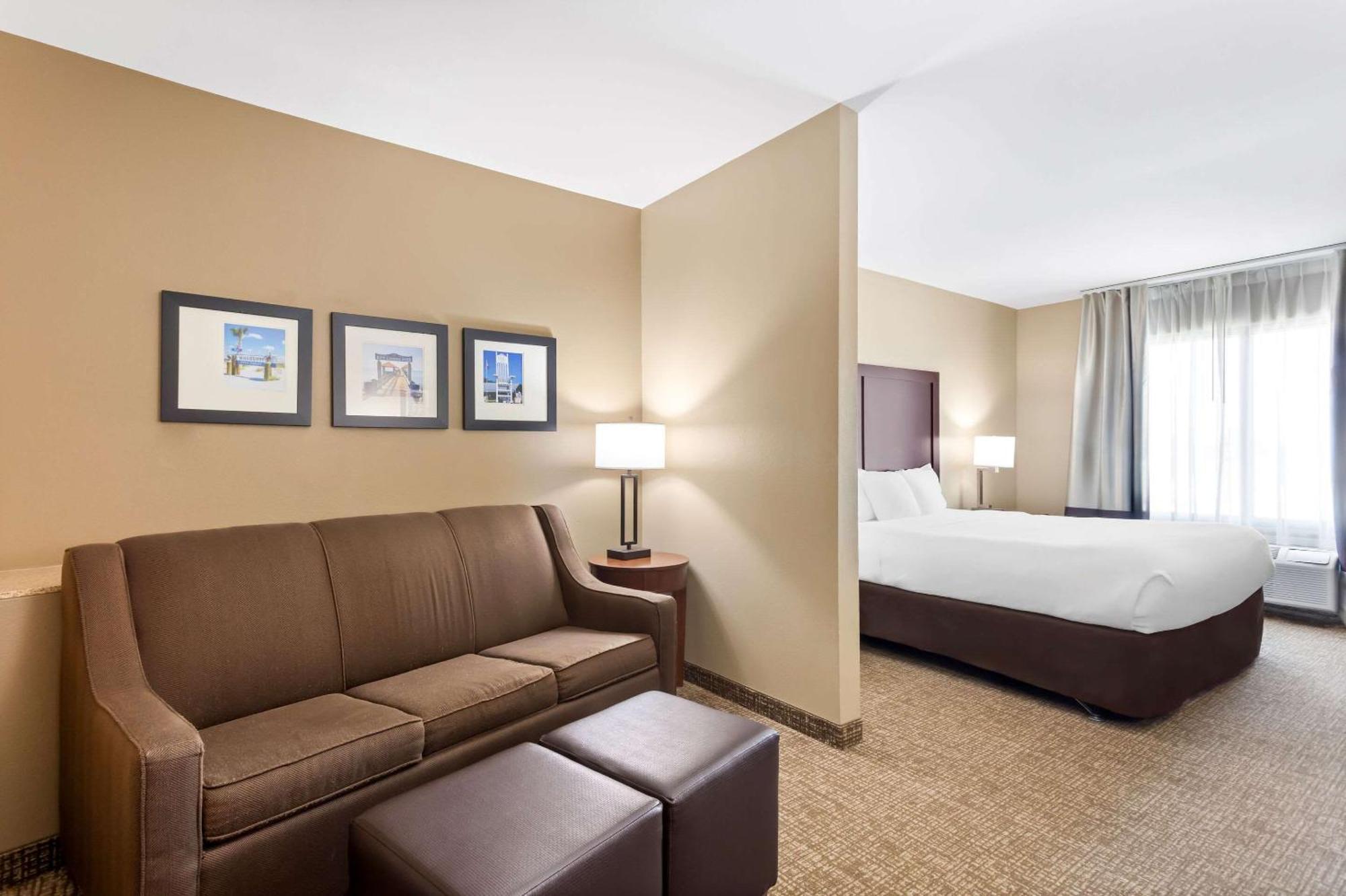 Comfort Suites Gulfport Kültér fotó