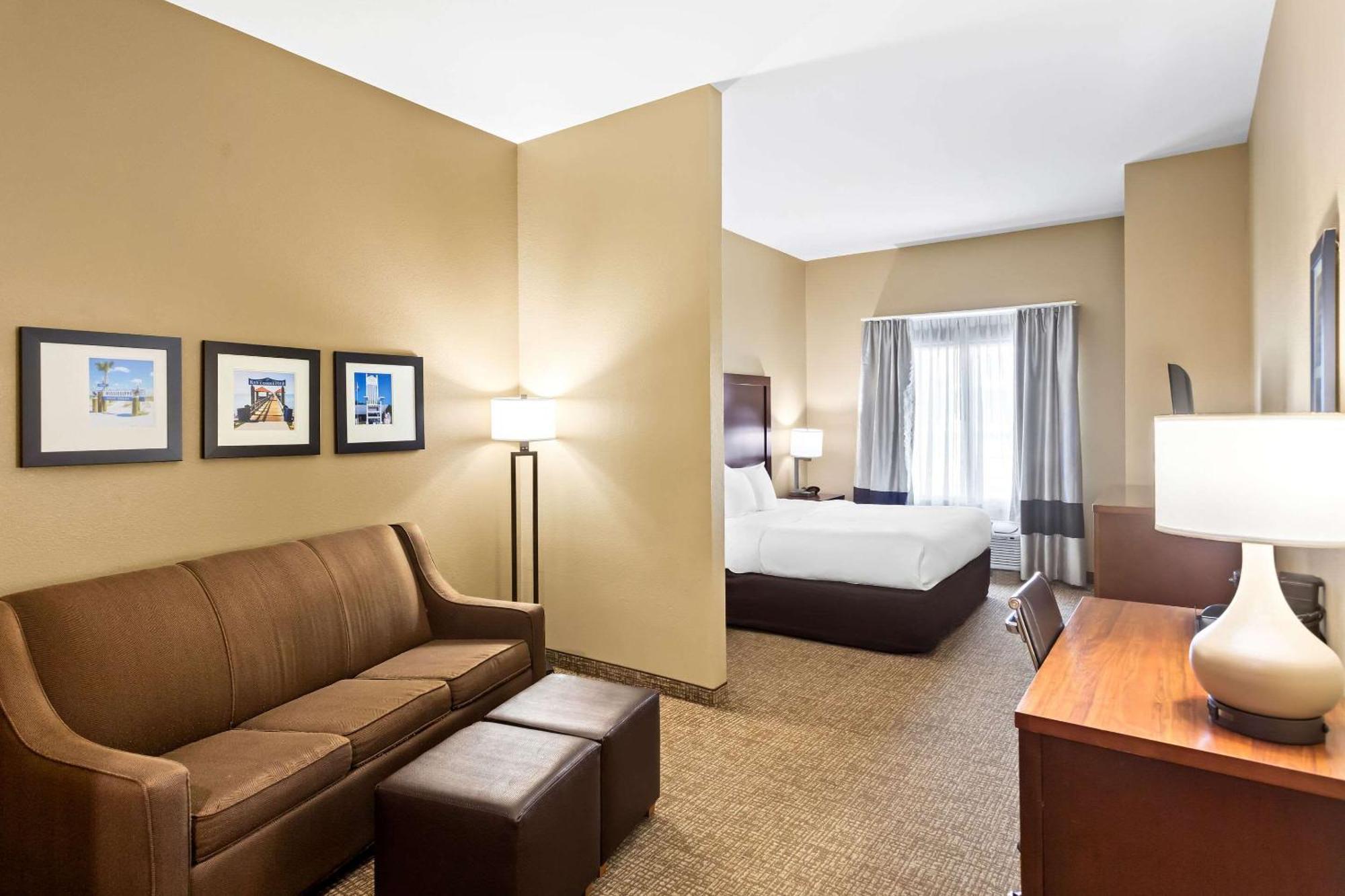 Comfort Suites Gulfport Kültér fotó